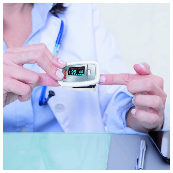 Máy đo nồng độ oxy trong máu SpO2 Medel Oxygen PO01